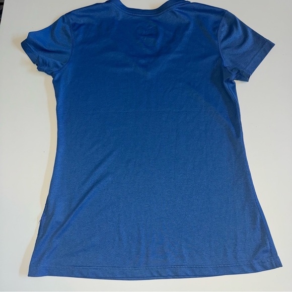 Nike Women’s Blue V Neck Dri-Fit Short Sleeve Regular Fit Size Small - Picture 4 of 4